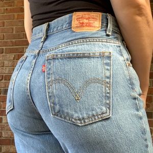 •Vintage• Levi’s 550 Relaxed Tapered Fit Mom Jeans